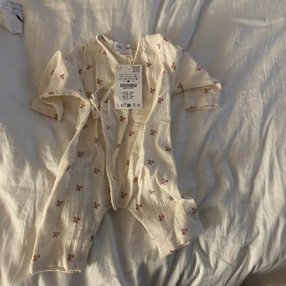 COPY - NWT Zara Kimono 1-3months